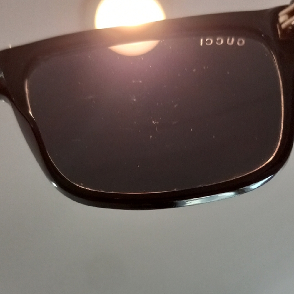 Gucci sunglasses bought on Poshmark and now being sold on Poshmark - Picture 8 of 11